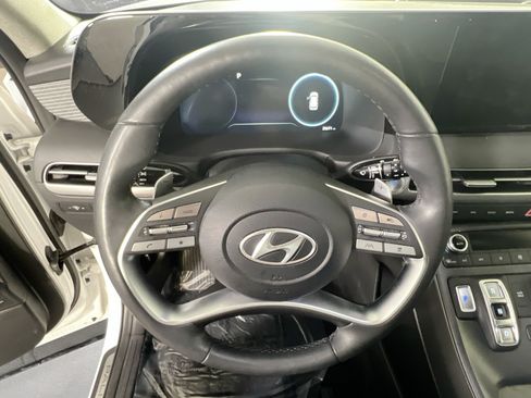 Used 2023 Hyundai Palisade Limited AWD/4WD image 11