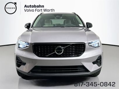 New 2026 Volvo XC40 B5 Ultra w/ Protection Package Premier