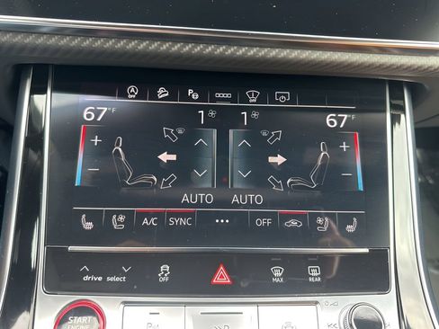 Used 2025 Audi RS Q8 performance image 21