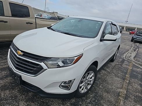 Used 2019 Chevrolet Equinox LT image 3