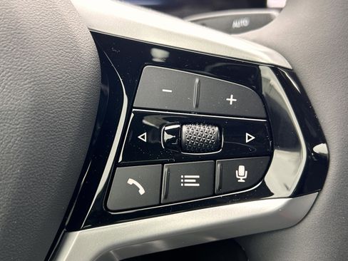 New 2026 BMW i4 eDrive40 w/ Parking Assistance Package image 13