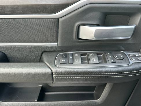 Used 2024 RAM 2500 Big Horn w/ Bed Utility Group image 11