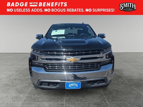Used 2020 Chevrolet Silverado 1500 LT AWD/4WD image 9
