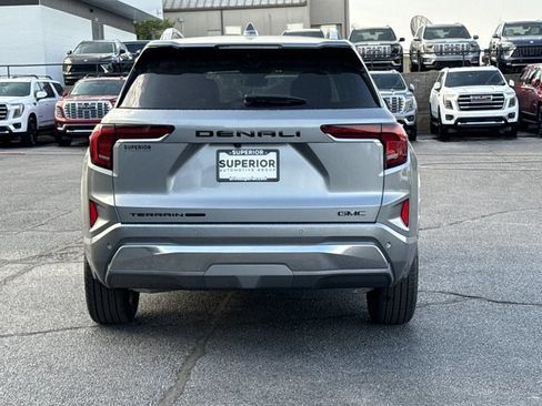 New 2026 GMC Terrain Denali w/ LPO, Black Badging Package image 4