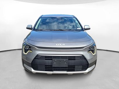 Certified 2025 Kia Niro LX