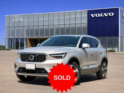Certified 2024 Volvo XC40 B5 Plus w/ Protection Package Premier