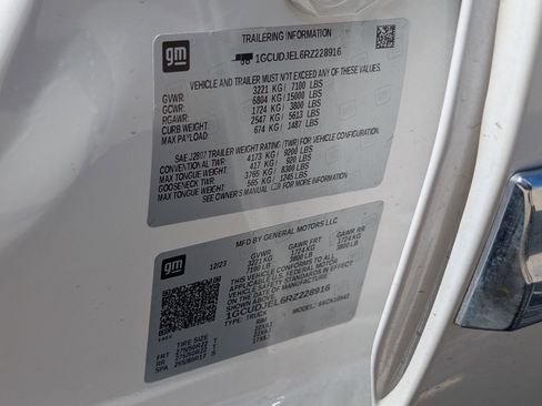 Certified 2024 Chevrolet Silverado 1500 High Country AWD/4WD image 33