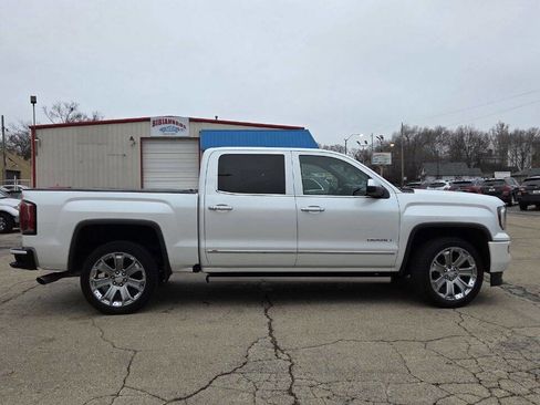 Used 2018 GMC Sierra 1500 Denali w/ Denali Ultimate Package image 4