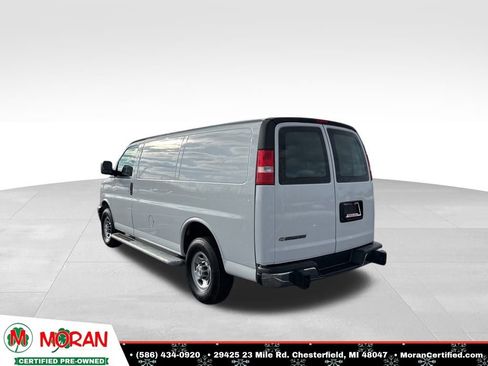Used 2024 Chevrolet Express 2500 w/ Driver Convenience Package image 3