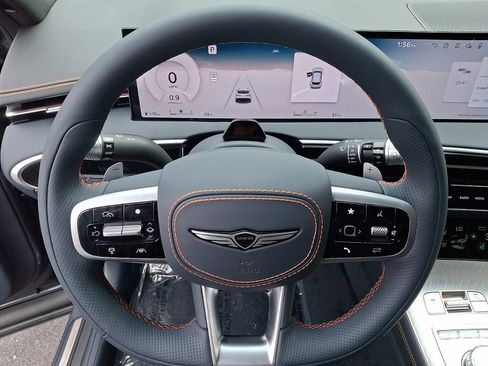 New 2026 Genesis GV70 2.5T Sport Prestige AWD/4WD image 17