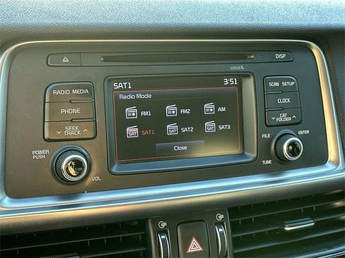 Used 2016 Kia Optima EX image 12