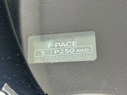 Used 2026 Jaguar F-PACE R-Dynamic S AWD/4WD image 17