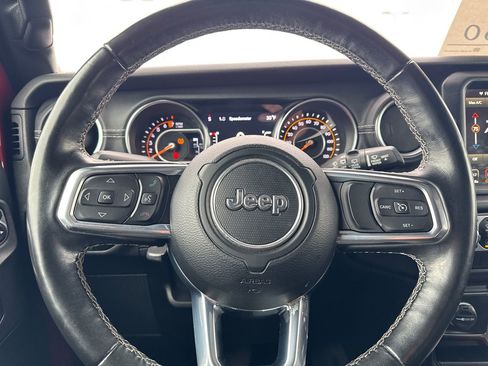 Used 2021 Jeep Wrangler Unlimited Sahara image 18