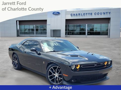 Used 2016 Dodge Challenger R/T Scat Pack w/ Leather Interior Group RWD image 1