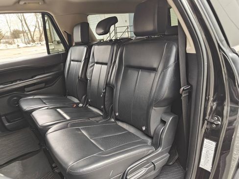 Used 2023 Ford Expedition Max XLT AWD/4WD image 16