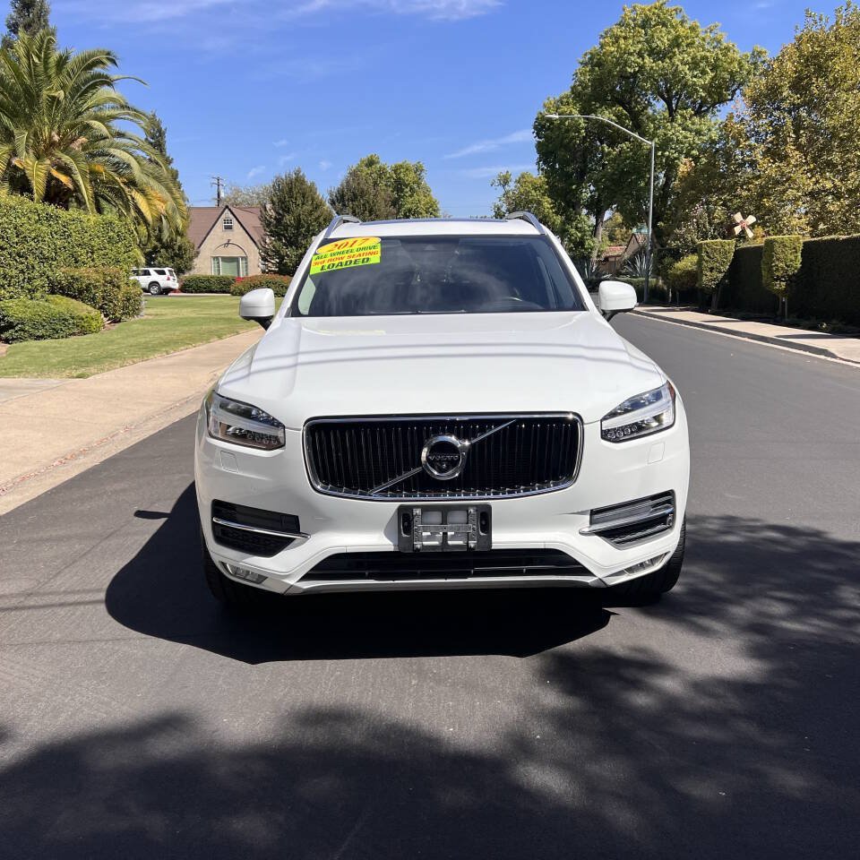 Used 2017 Volvo XC90 T6 Momentum w/ Vision Package AWD/4WD image 3