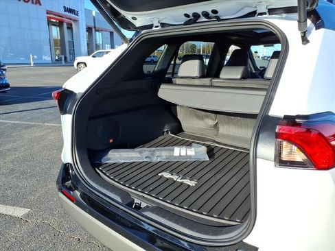 Certified 2025 Toyota RAV4 XSE w/ Advanced Technology Package AWD/4WD image 26