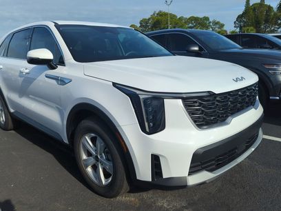 Certified 2025 Kia Sorento LX