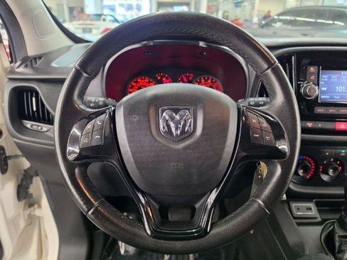 Used 2019 RAM ProMaster City Tradesman SLT FWD image 9