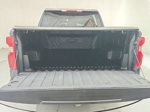 Used 2024 Chevrolet Silverado 1500 LT AWD/4WD image 25