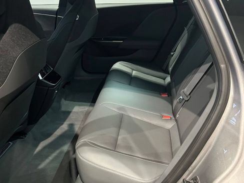 Used 2025 Lucid Air Touring AWD/4WD image 32
