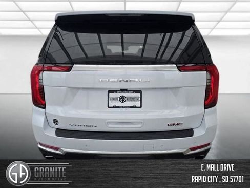 New 2026 GMC Yukon XL Denali w/ Sun & Power Step Package AWD/4WD image 4