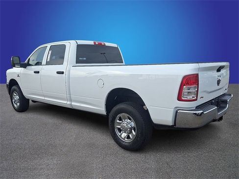 Used 2023 RAM 3500 Tradesman w/ Chrome Appearance Group image 6
