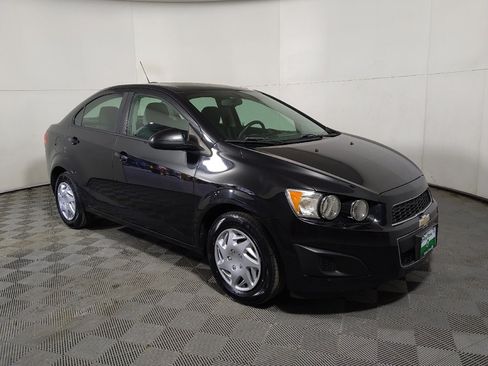 Used 2015 Chevrolet Sonic LS FWD image 11