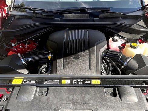 Used 2025 Land Rover Range Rover Sport Dynamic SE image 29