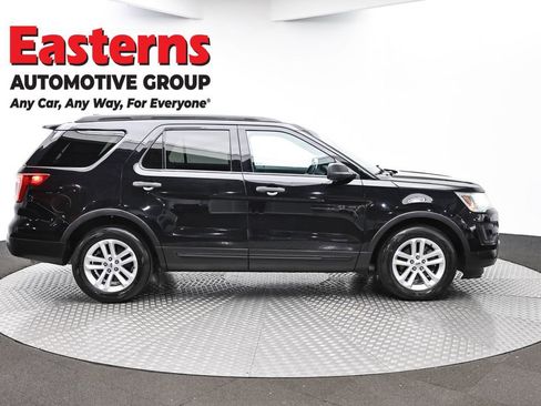 Used 2016 Ford Explorer FWD image 4