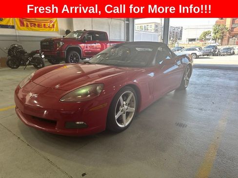 Used 2006 Chevrolet Corvette Convertible w/ Preferred Equipment Group RWD image 3