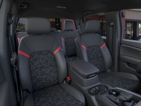 New 2026 Chevrolet Colorado Z71 image 16