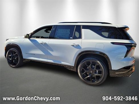 New 2026 Chevrolet Traverse RS image 4