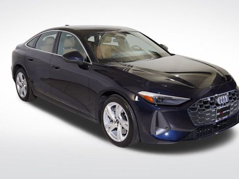 Used 2025 Audi A5 2.0T Premium w/ Convenience Package image 11