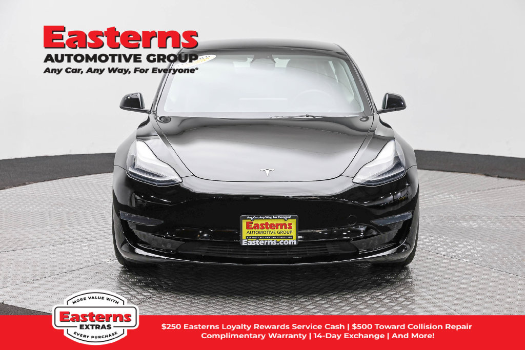 Used 2023 Tesla Model 3 Standard Range RWD image 3