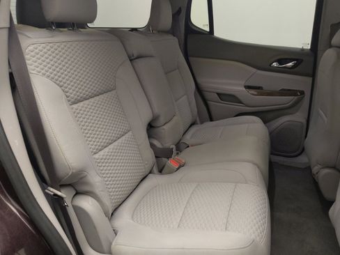 Used 2018 GMC Acadia SLE w/ LPO, Floor Liner Package AWD/4WD image 19