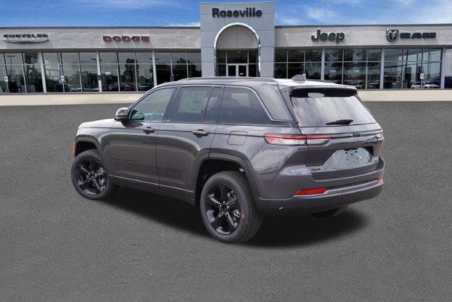 New 2026 Jeep Grand Cherokee Limited w/ Limited Altitude Package AWD/4WD image 5