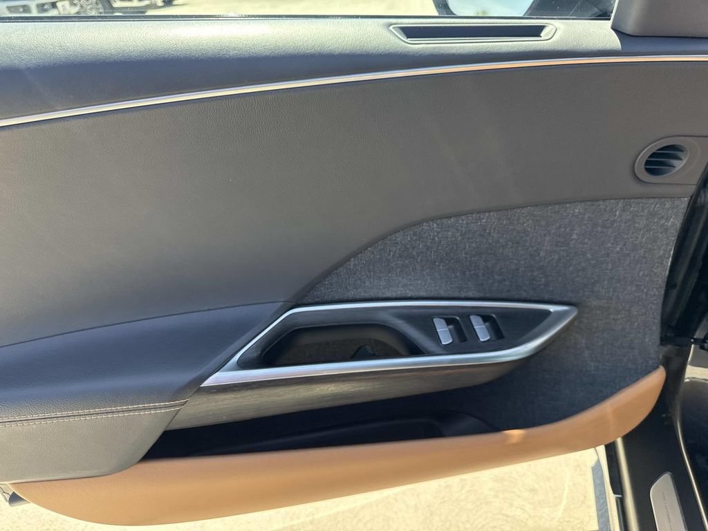 Used 2023 Lucid Air Touring AWD/4WD image 19