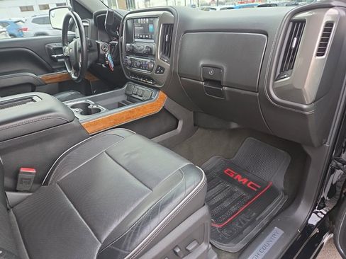 Used 2017 Chevrolet Silverado 1500 High Country image 24