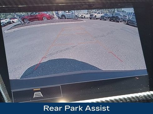 Used 2023 Chevrolet TrailBlazer RS w/ Sun and Liftgate Package AWD/4WD image 13