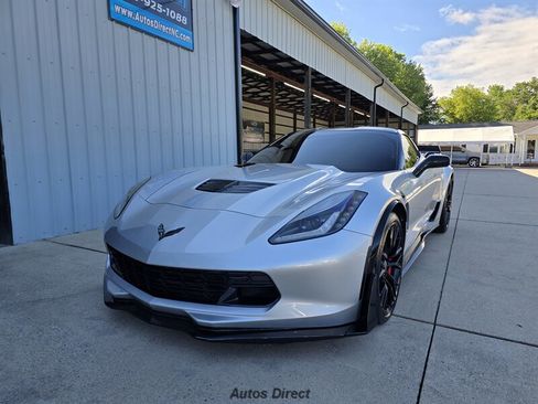 Used 2016 Chevrolet Corvette Z06 w/ Z07 Performance Package RWD image 23