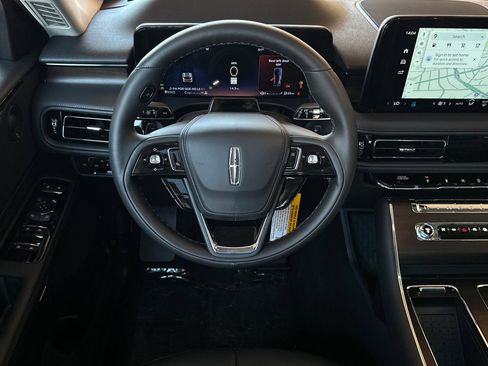 New 2026 Lincoln Aviator Reserve w/ Illumination Package RWD image 13