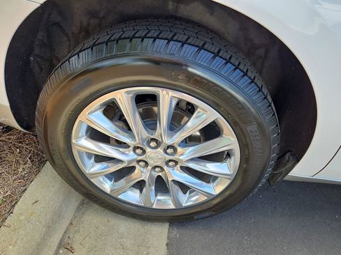 Used 2018 Buick Enclave Premium w/ Trailering Package image 6