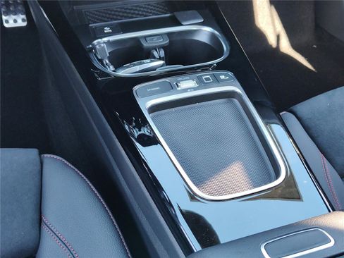 New 2026 Mercedes-Benz CLA 250 image 9
