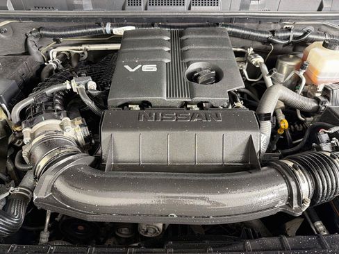 Used 2023 Nissan Frontier SV w/ Technology Package AWD/4WD image 32