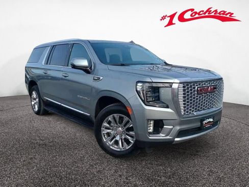 Used 2024 GMC Yukon XL Denali AWD/4WD image 1
