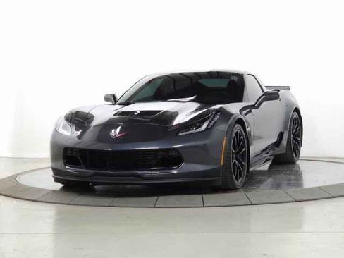 Used 2018 Chevrolet Corvette Grand Sport w/ Z07 Performance Package image 3