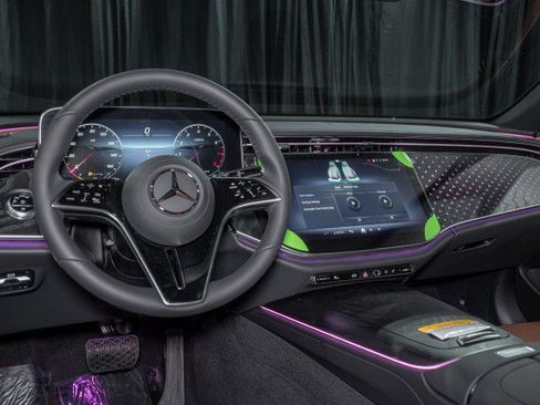 Used 2026 Mercedes-Benz E 350 Sedan image 18