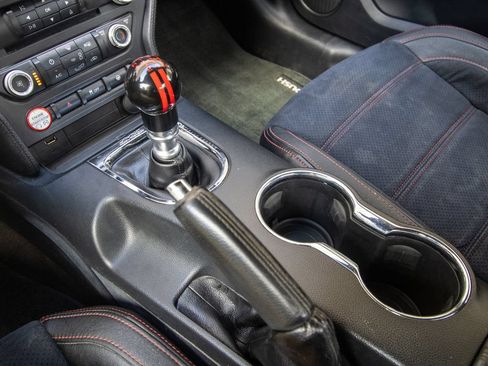 Used 2015 Ford Mustang GT RWD image 28
