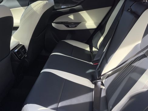 Used 2024 Lexus NX 250 FWD w/ Cold Area Package image 32